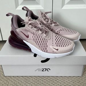 Women’s Nike Air Max 270